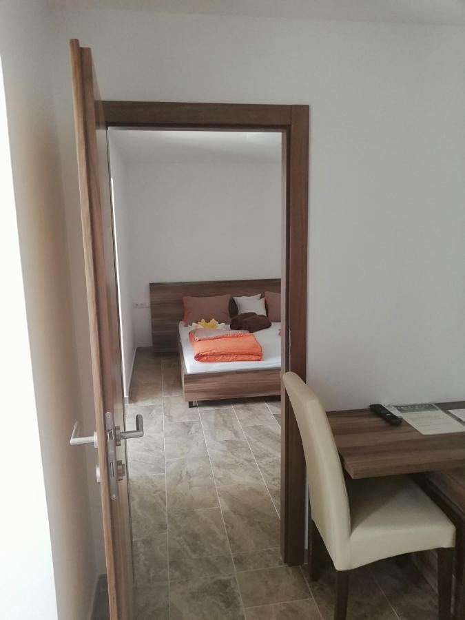 Haus Alexis Hotel Faak am See Exterior photo